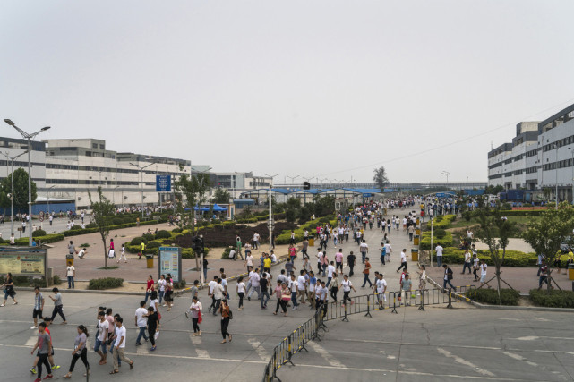 河南一建富士康E區(qū)車間項目用早強防凍劑、砂漿王、抗裂砂漿 